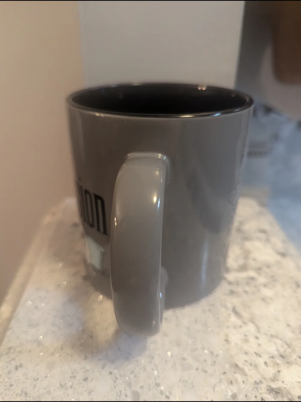 Disney Haunted Mansion Dearly Departed Ghosts Coffee Tea Mug Cup 20oz - Picture 4 of 6